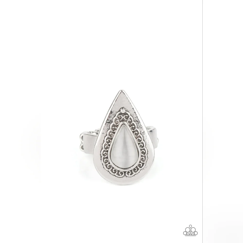 Earthy Glow Ring